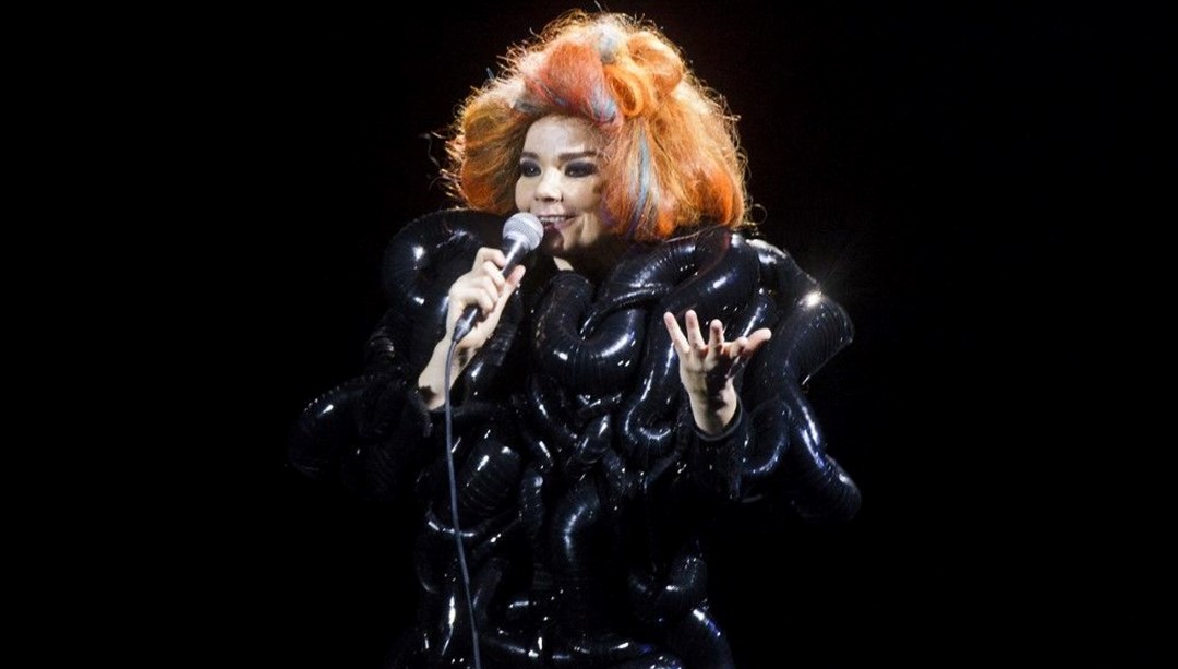 Björk’ten İsrail’e tepki: Siz buna paylaşmak mı diyorsunuz?